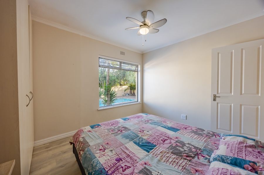 4 Bedroom Property for Sale in Flamingo Vlei Western Cape